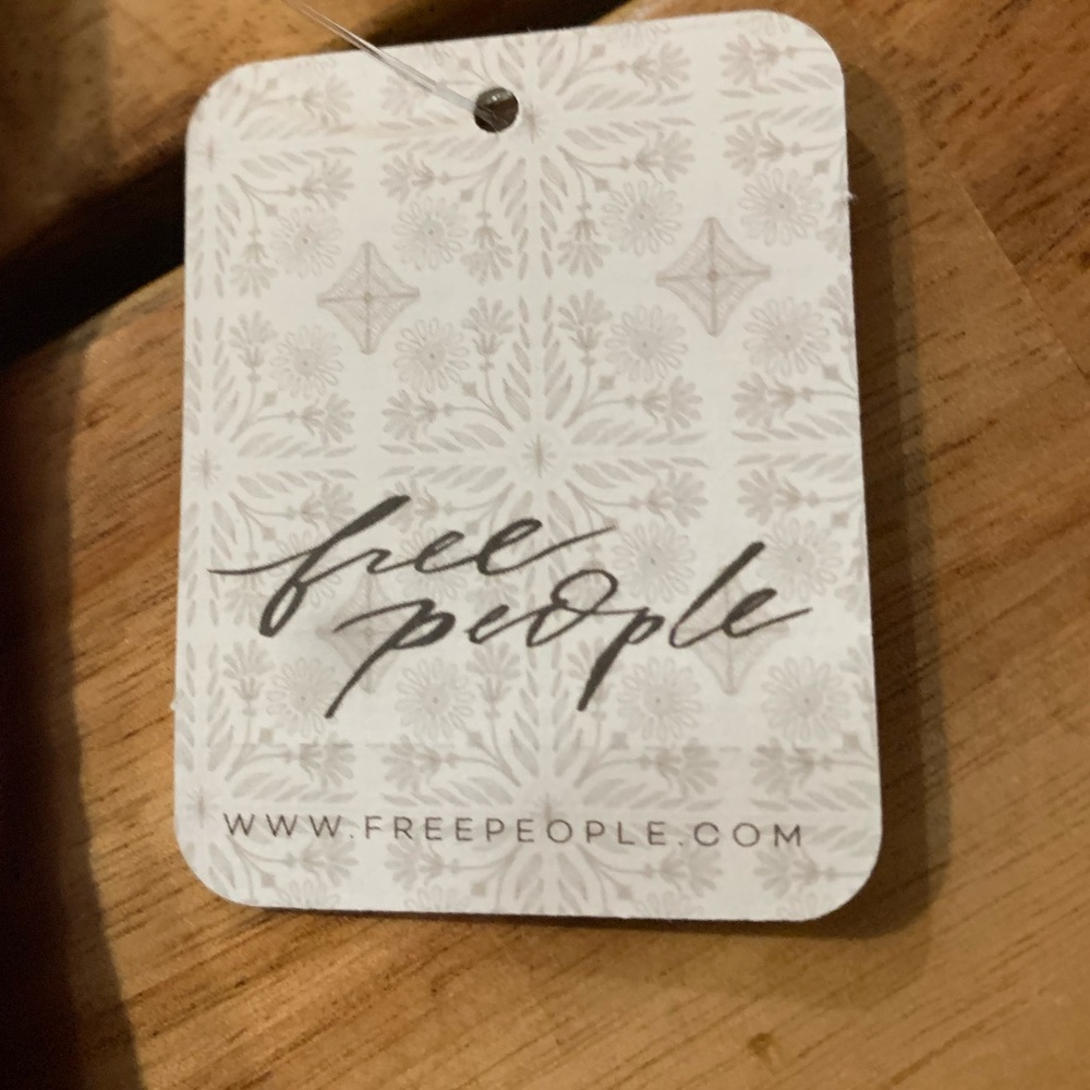 Free People Santa Clara Mulberry Thermal Top| NWT. - Picture 6 of 8